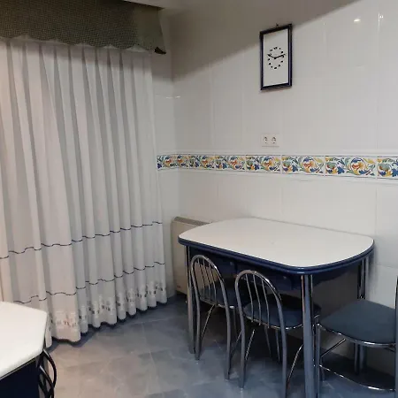 Piso Muy Centrico Rodeado De Zonas Verdes -ebi 01221- Apartamento *